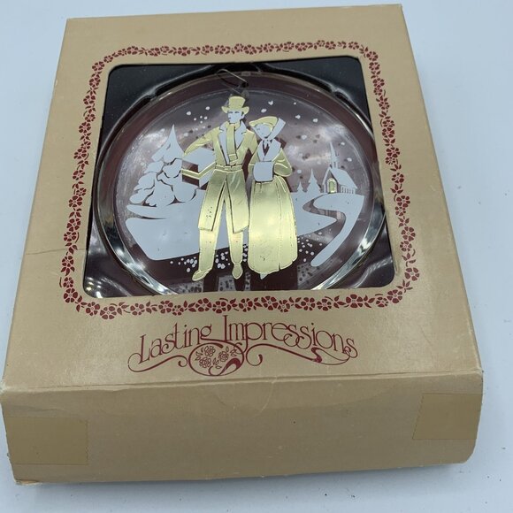 Lasting Impressions Acrylic Christmas Ornament with Gold Courting Couple Scene - Picture 1 of 6